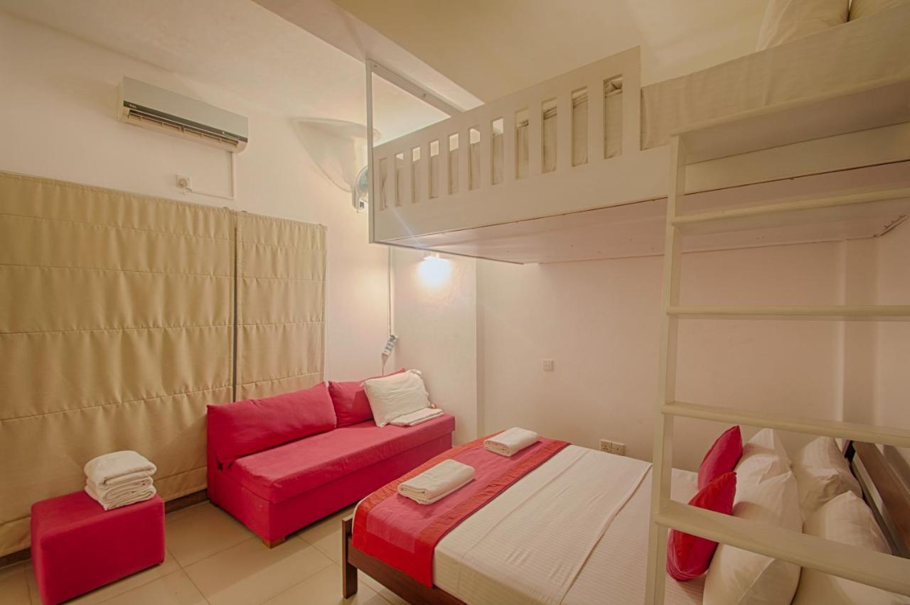 My Story Hostel Colombo Esterno foto