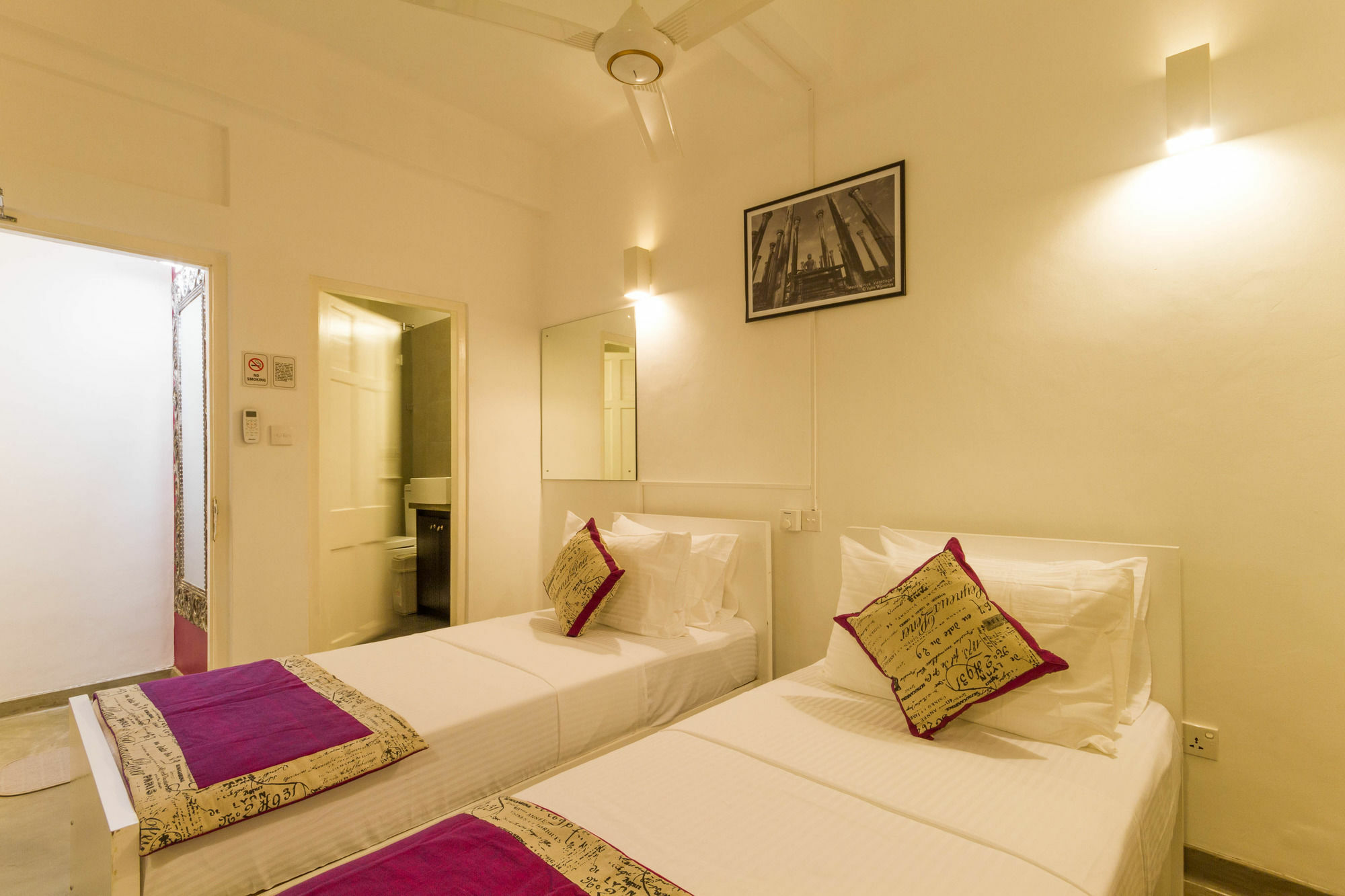 My Story Hostel Colombo Esterno foto
