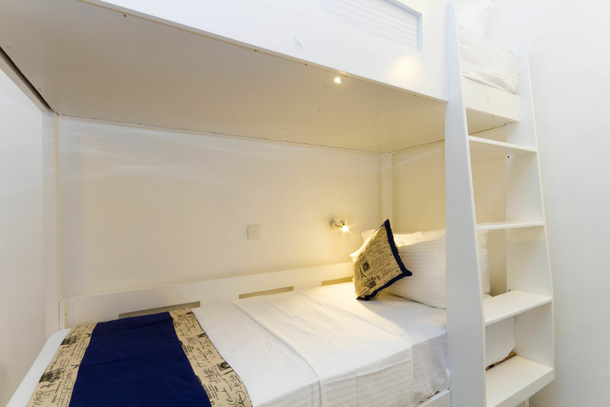 My Story Hostel Colombo Esterno foto
