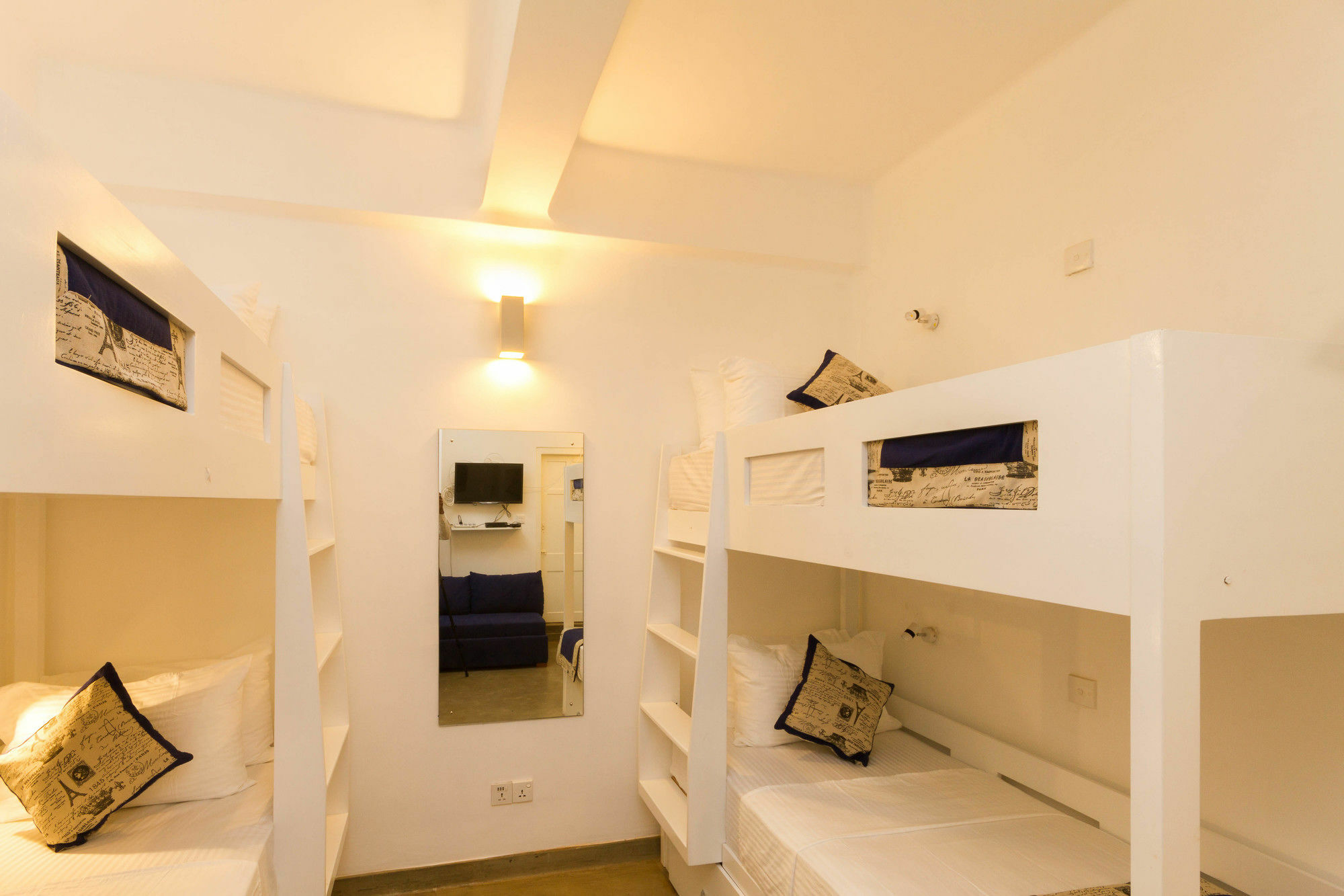 My Story Hostel Colombo Esterno foto
